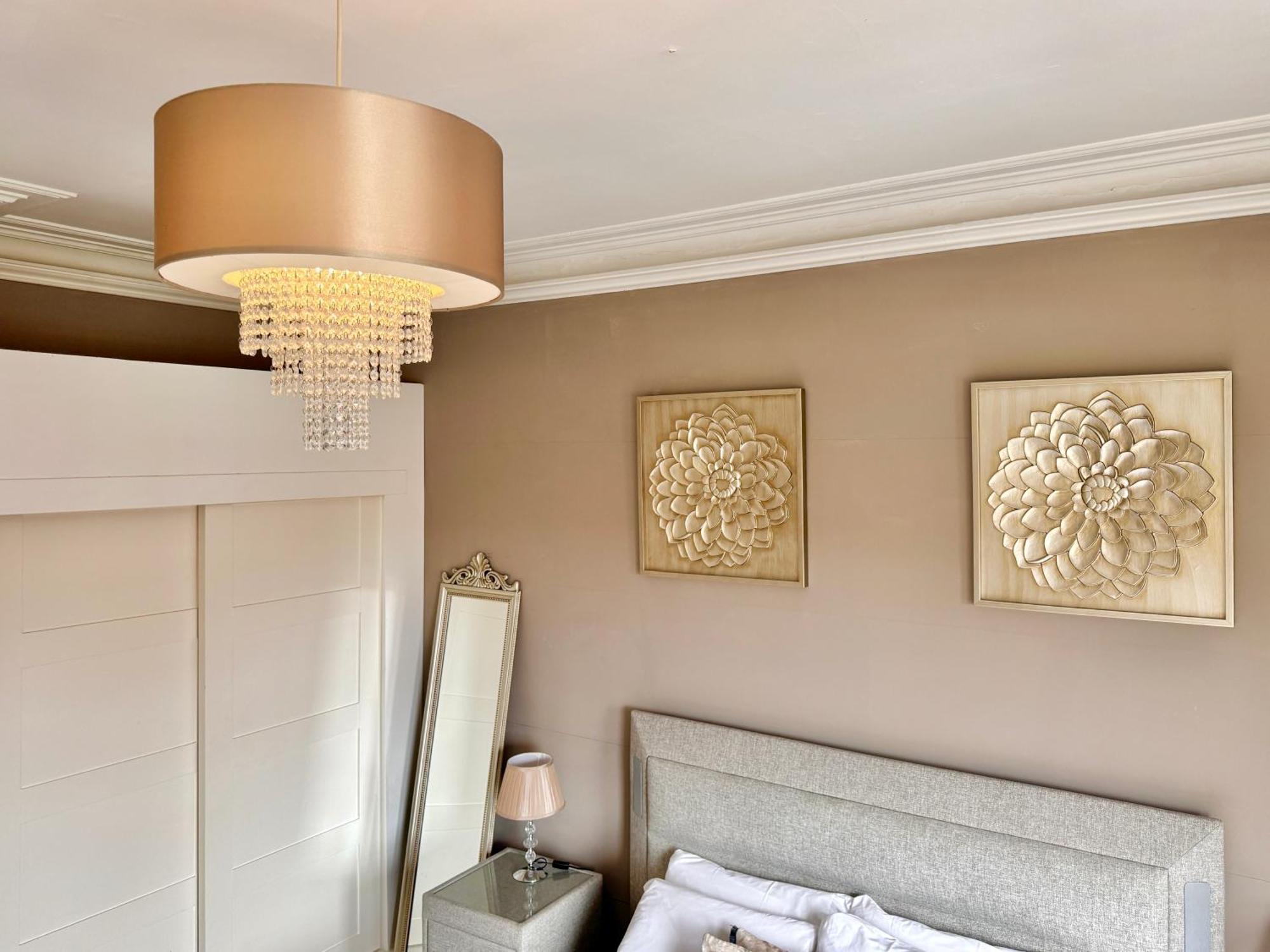 Apartment Victoria With Free Parking Скарборо Экстерьер фото
